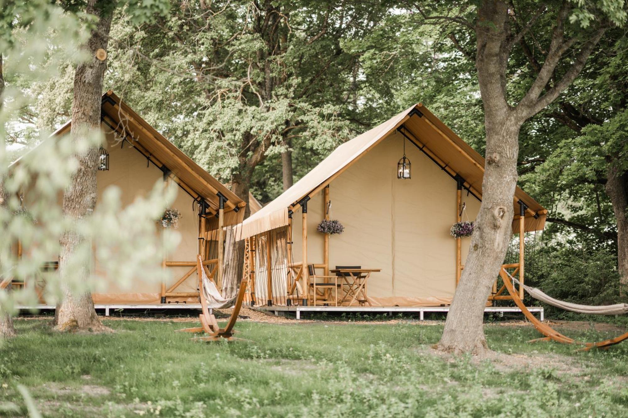 ホテル Mia Glamping Orissaare エクステリア 写真