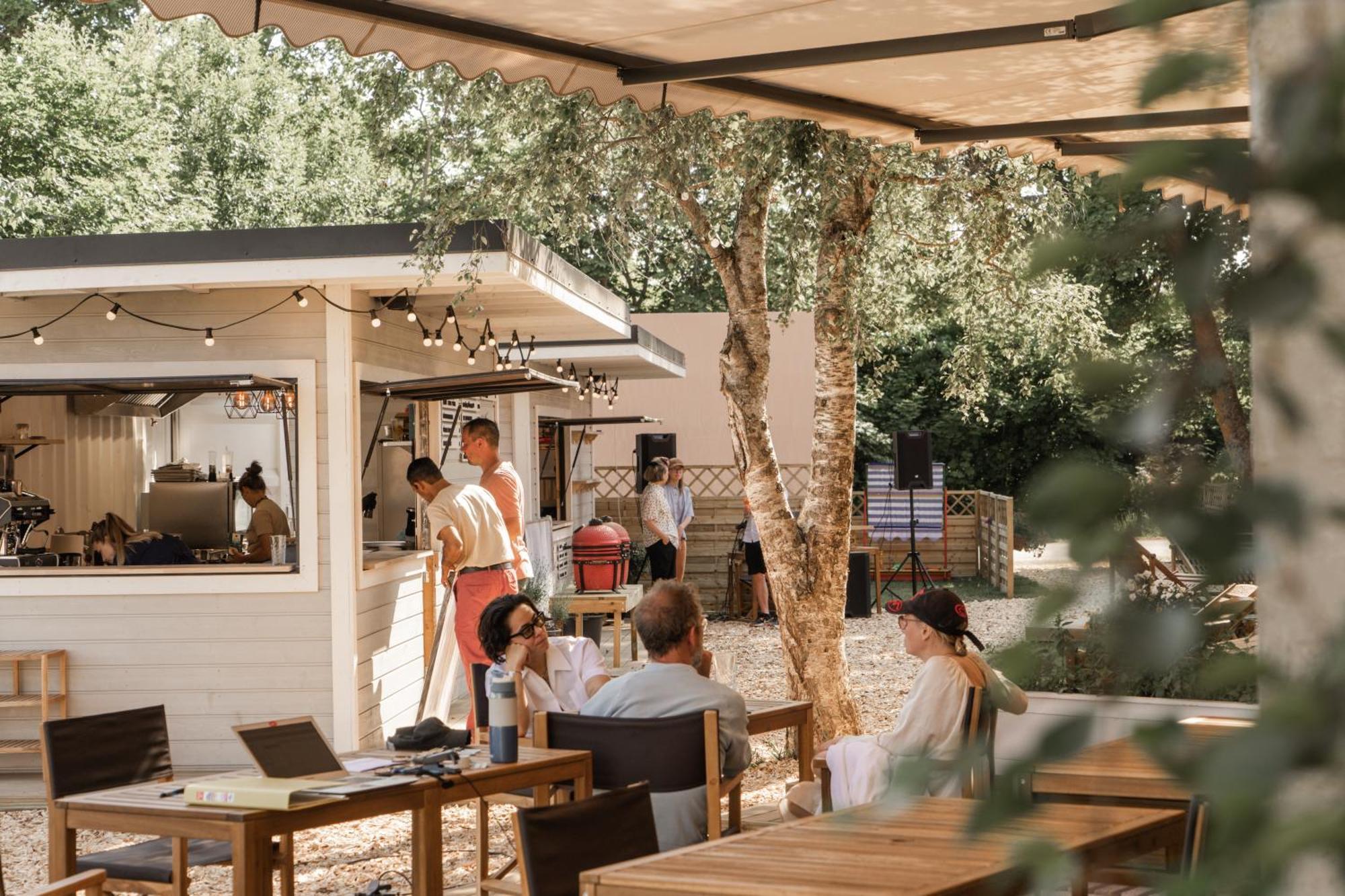 ホテル Mia Glamping Orissaare エクステリア 写真