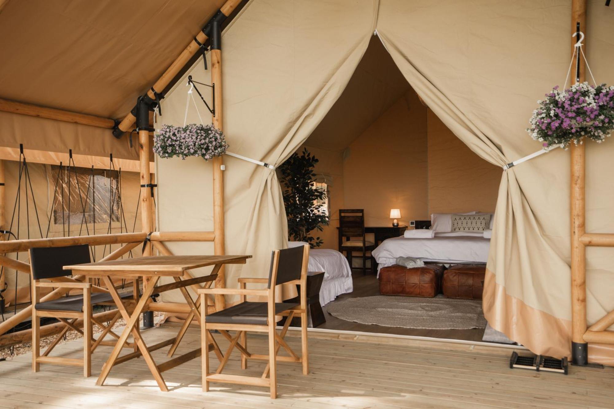 ホテル Mia Glamping Orissaare エクステリア 写真
