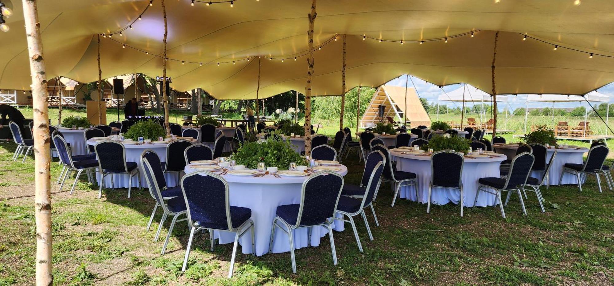 ホテル Mia Glamping Orissaare エクステリア 写真